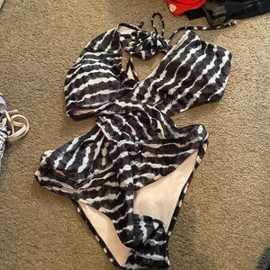 One piece bathing suit